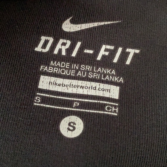 ⚫️ Nike Women’s Legend 2.0 Capri Leggings ⚫️ - Picture 8 of 11